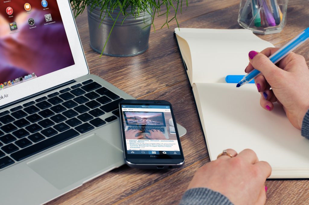 Digital Technology as a Catalyst of Change: Technological Enablers and Barriers of the Tourist Experience