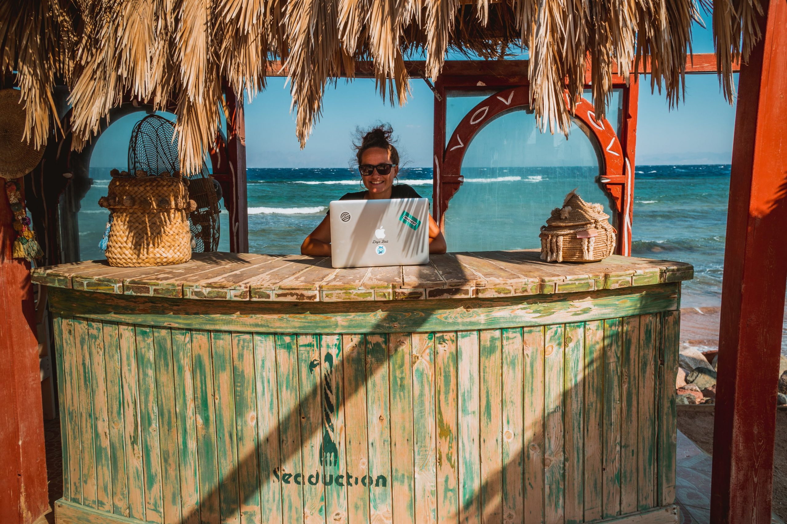 <strong>Travel While Working Remotely A Topological Data Analysis of Well-Being in Remote Work Trip Experiences</strong>